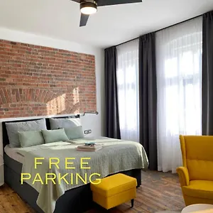 Bed & Breakfast Four Carlsbad Authentic, Karlovy Vary